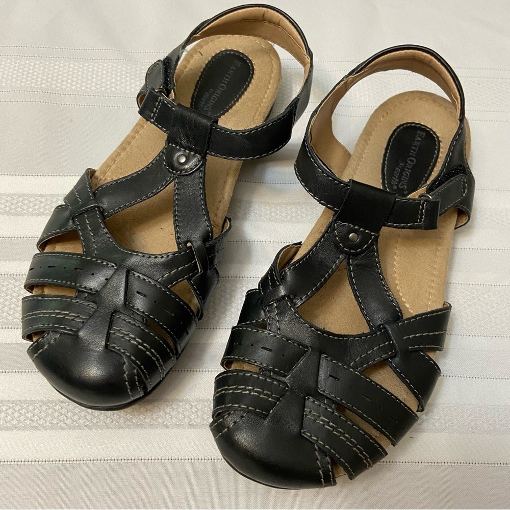 Earth Originals Fishermen  Womens Black Leather Gladiater Sandals - EUC size 9